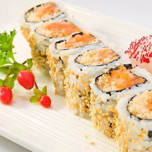 44. Crispy Spicy Tuna Roll (8 pcs)