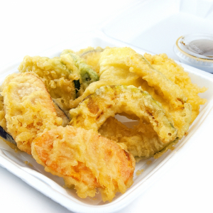 76. Vegetable Tempura (10 pcs)