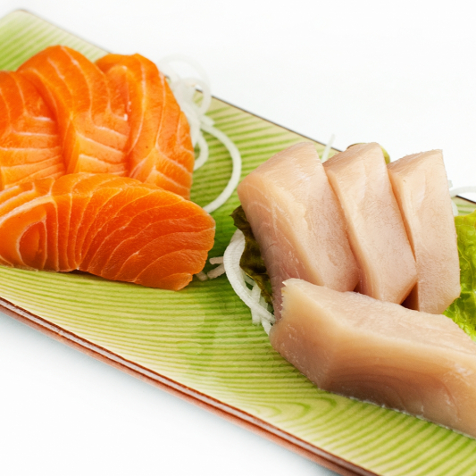 23. Tuna and Salmon Sashimi (8 pcs)